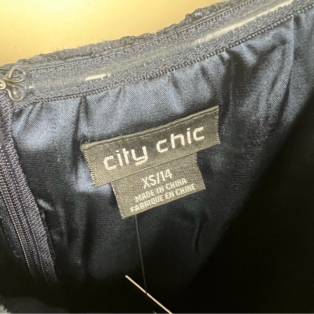 CITY CHIC Off-The-Shoulder A-Line Gown Navy Blue 14 - Picture 8 of 11